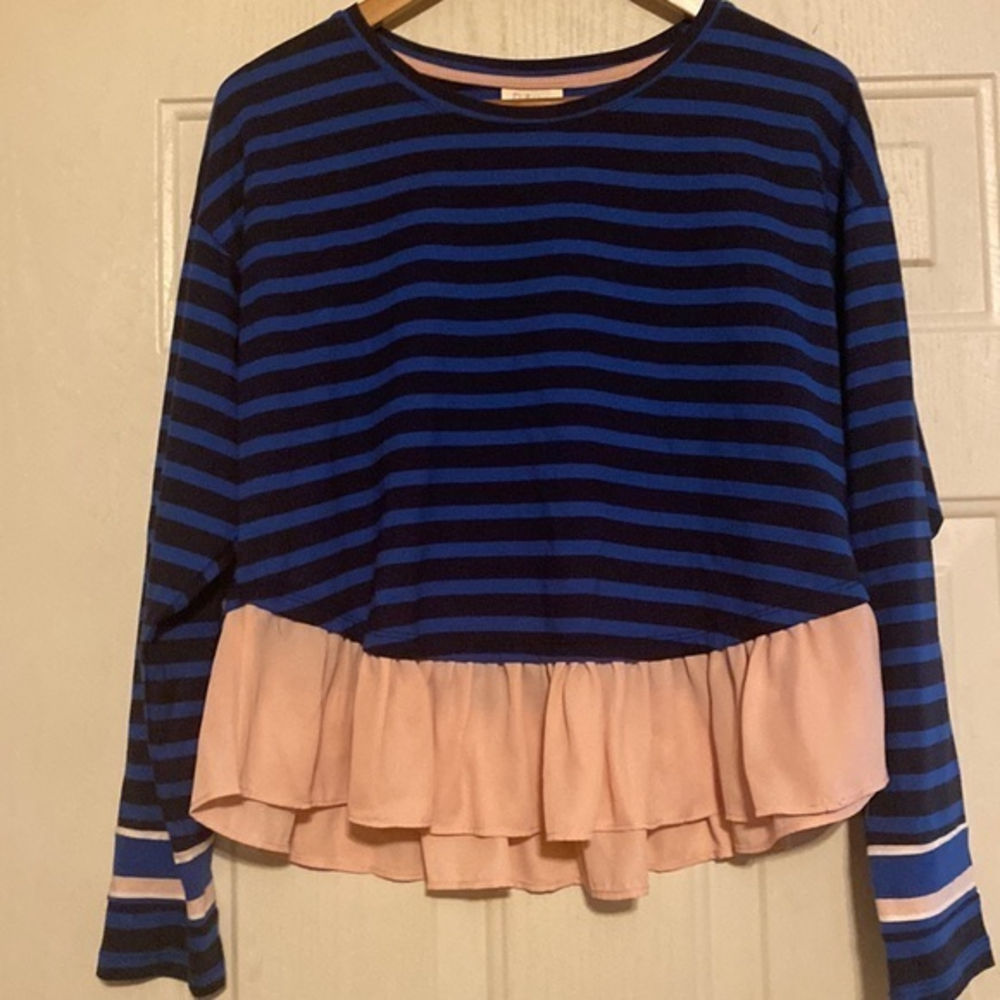 Deletta by Anthropologie long sleeve top‎